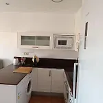 아파트 Flat