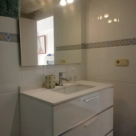 Flat פלאייה פובלה דה פארנאלס